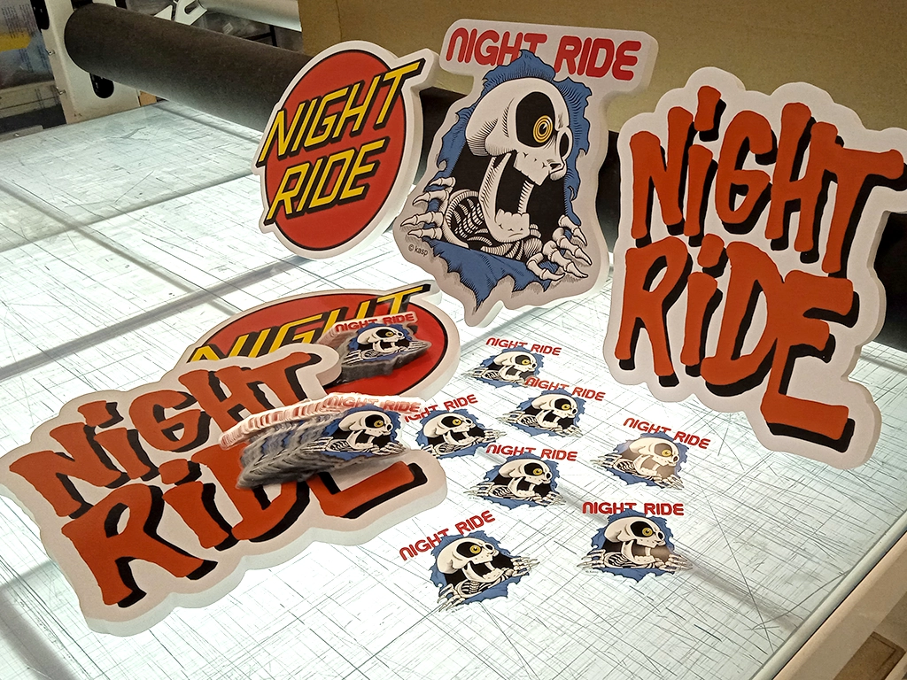 goodies nightride stickers signalétique PVC fan art skateboard culture